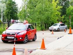 Большой автопарк автошколы Папа